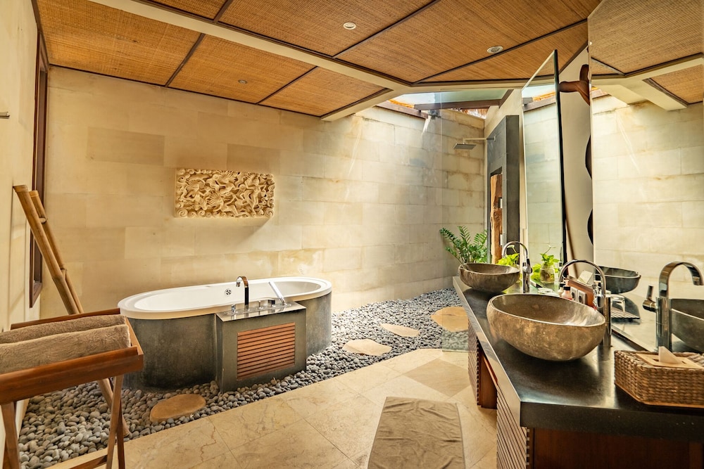 The Griya Villas And Spa 10/68