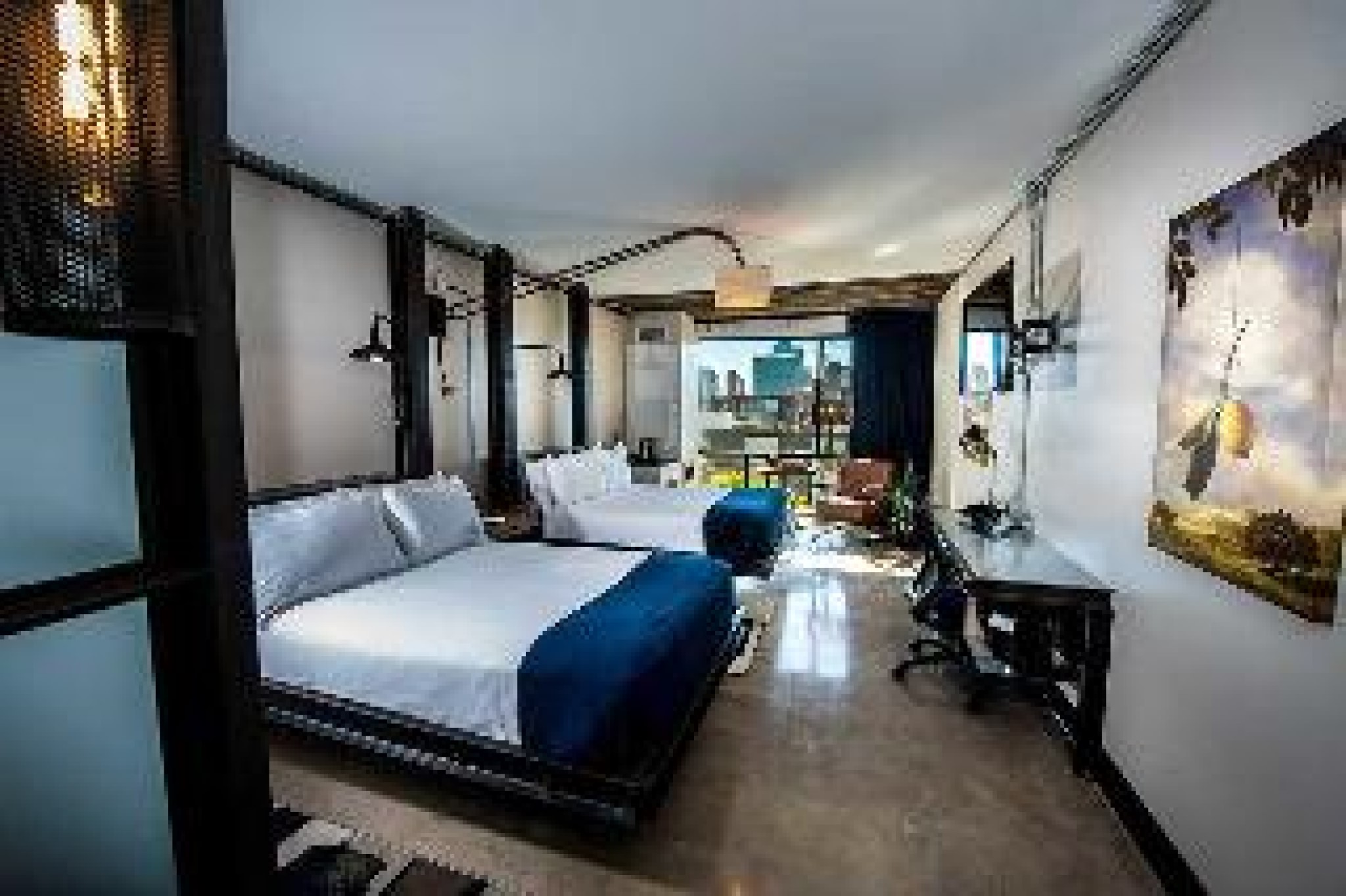 STANDARD, 2 DOUBLE BEDS