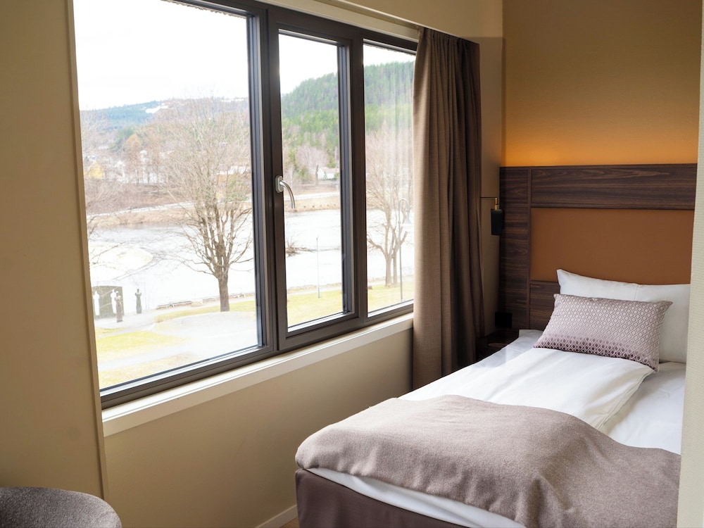Compact, Double Bed