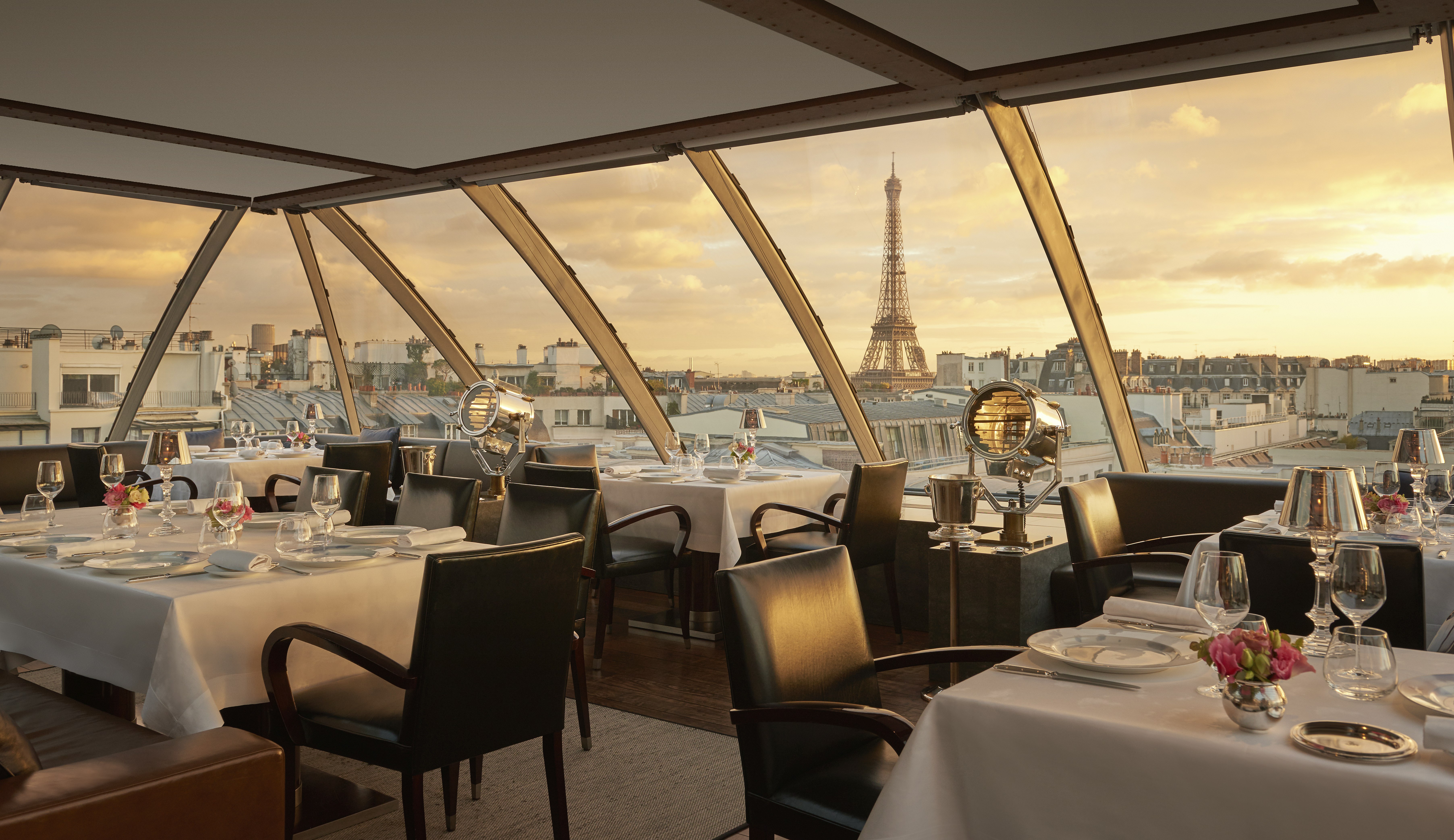 The Peninsula Paris 45/56