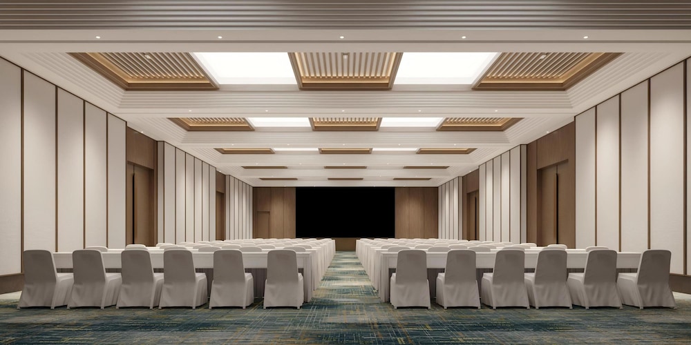 Hilton Garden Inn Chengdu Huaxi Wuhou Shrine 46/56