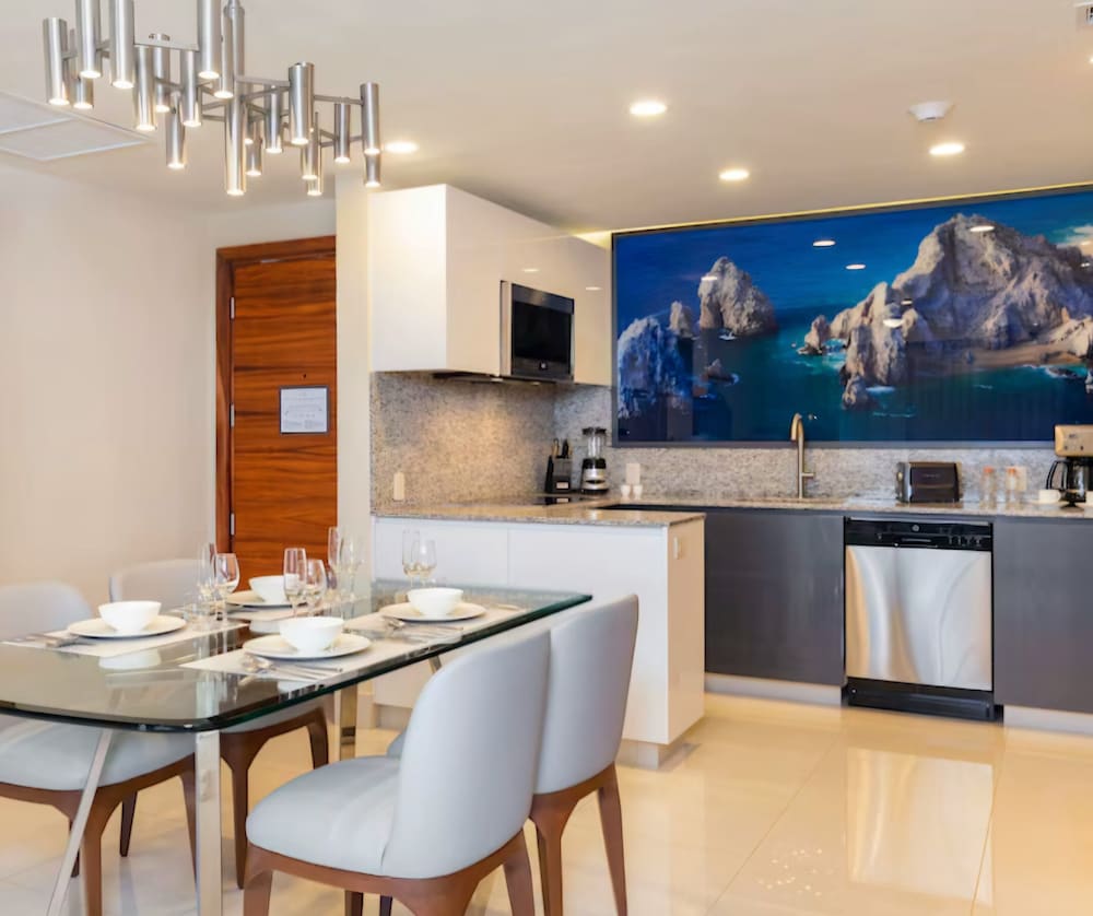 Villa La Valencia Beach Resort And Spa Los Cabos 48/50