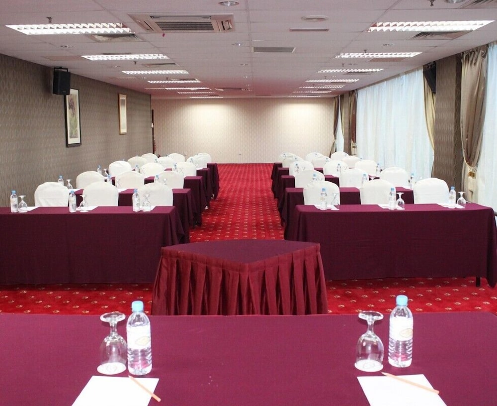 Grand Darul Makmur Hotel Kuantan 59/64