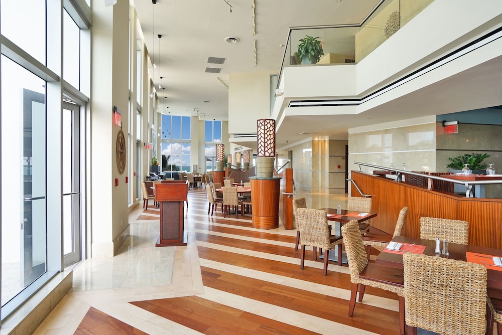Marenas Beach Resort 58/71