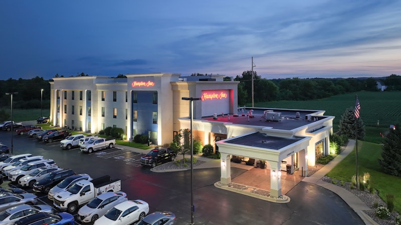 Hampton Inn Tomah 1/33