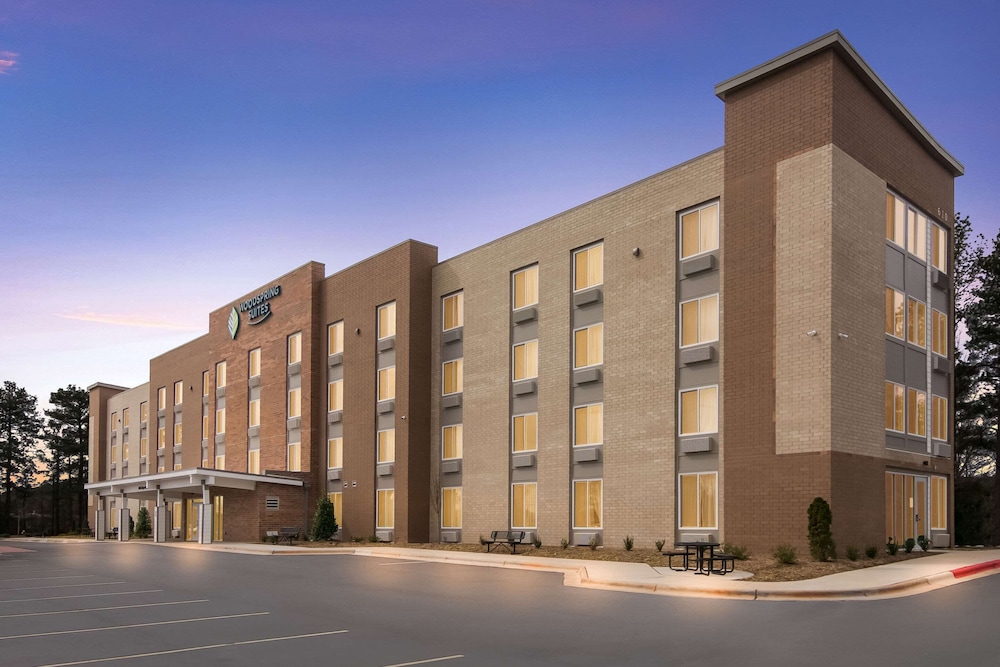 WoodSpring Suites Morrisville - Raleigh Durham Airport 2/35