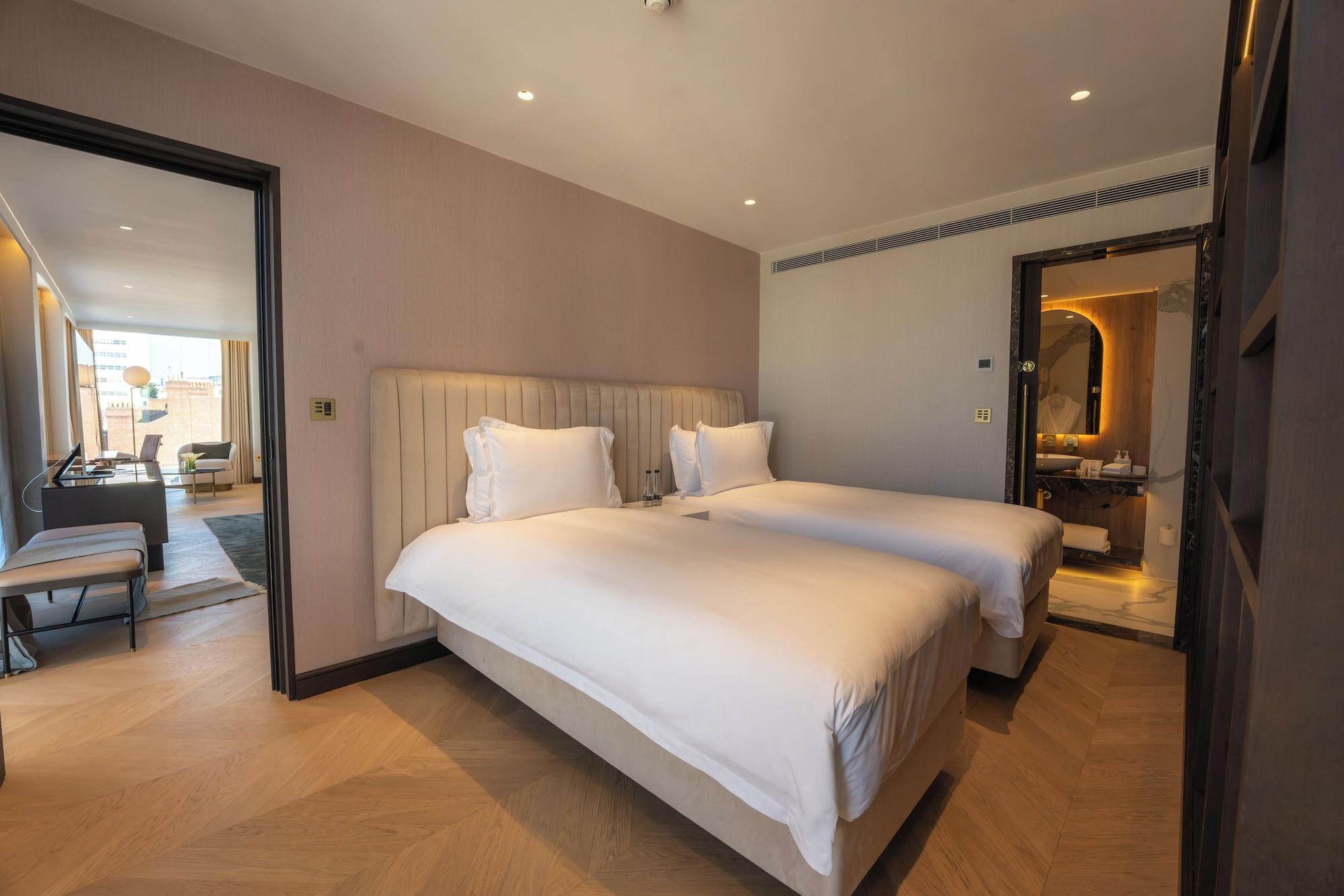 Penthouse, London Eye View