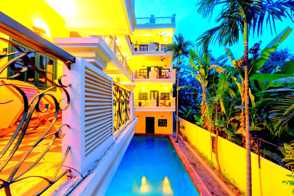 Golden Banana Residence 18/86