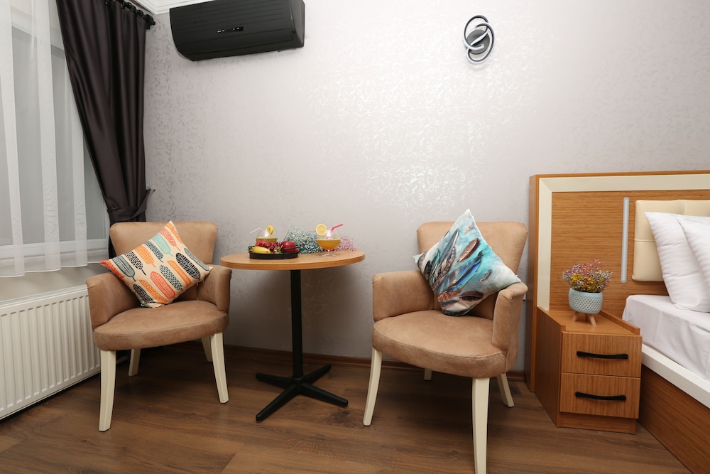 Azze Hotel 27/47