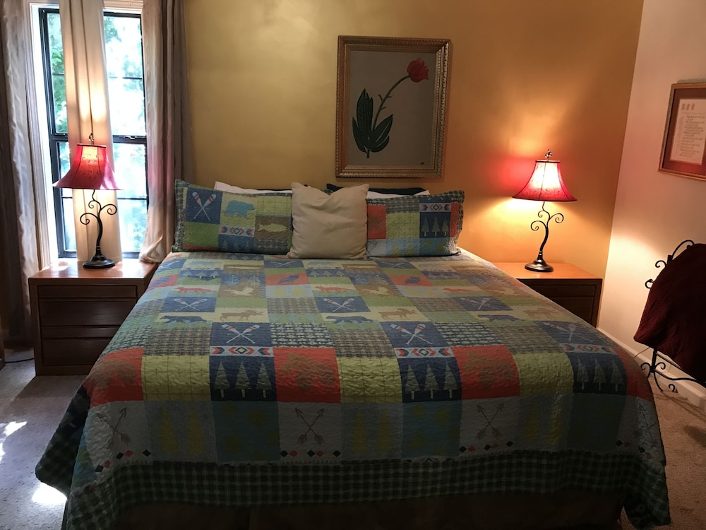Nacoochee Valley Rentals 8/50