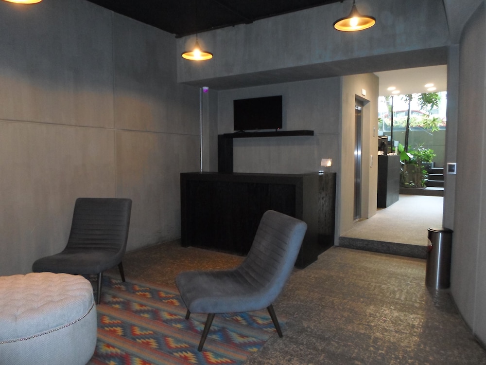 Armonik Suites 43/66
