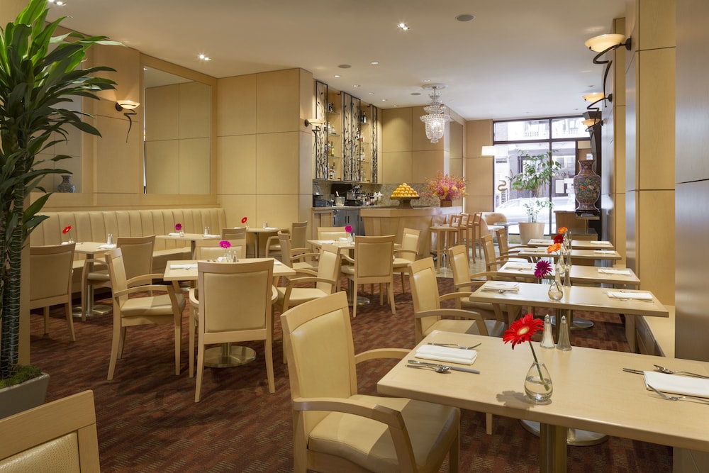 Orchard Garden Hotel 33/50