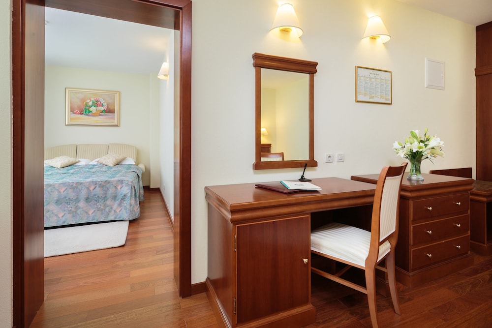 Hotel Villa Bacchus 26/50