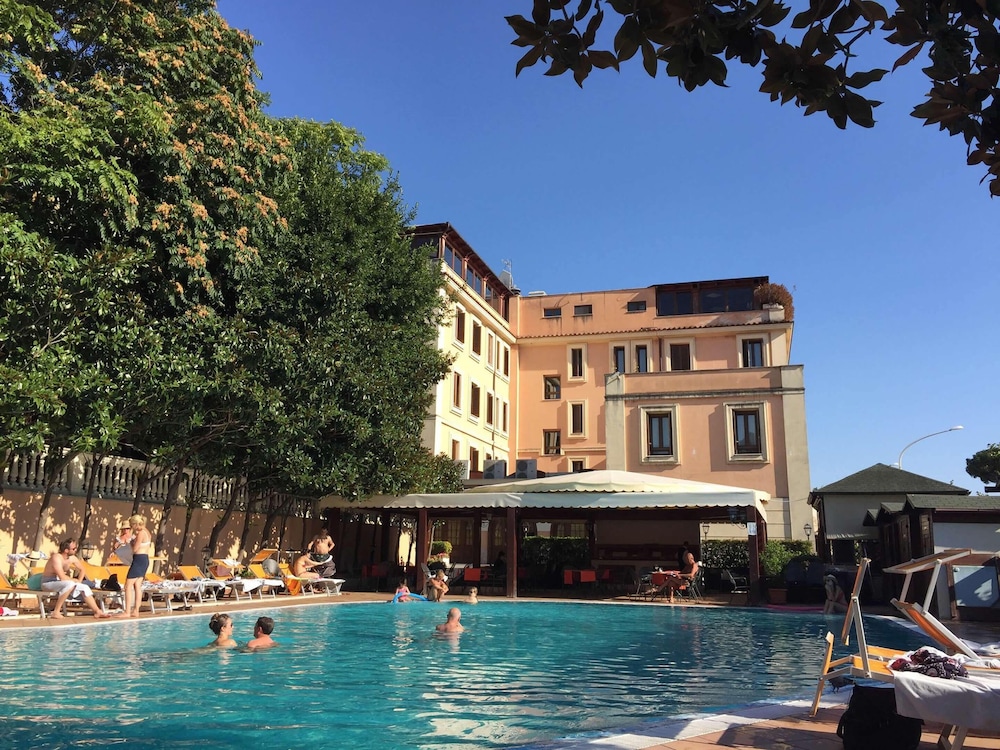 Grand Hotel Del Gianicolo 3/40