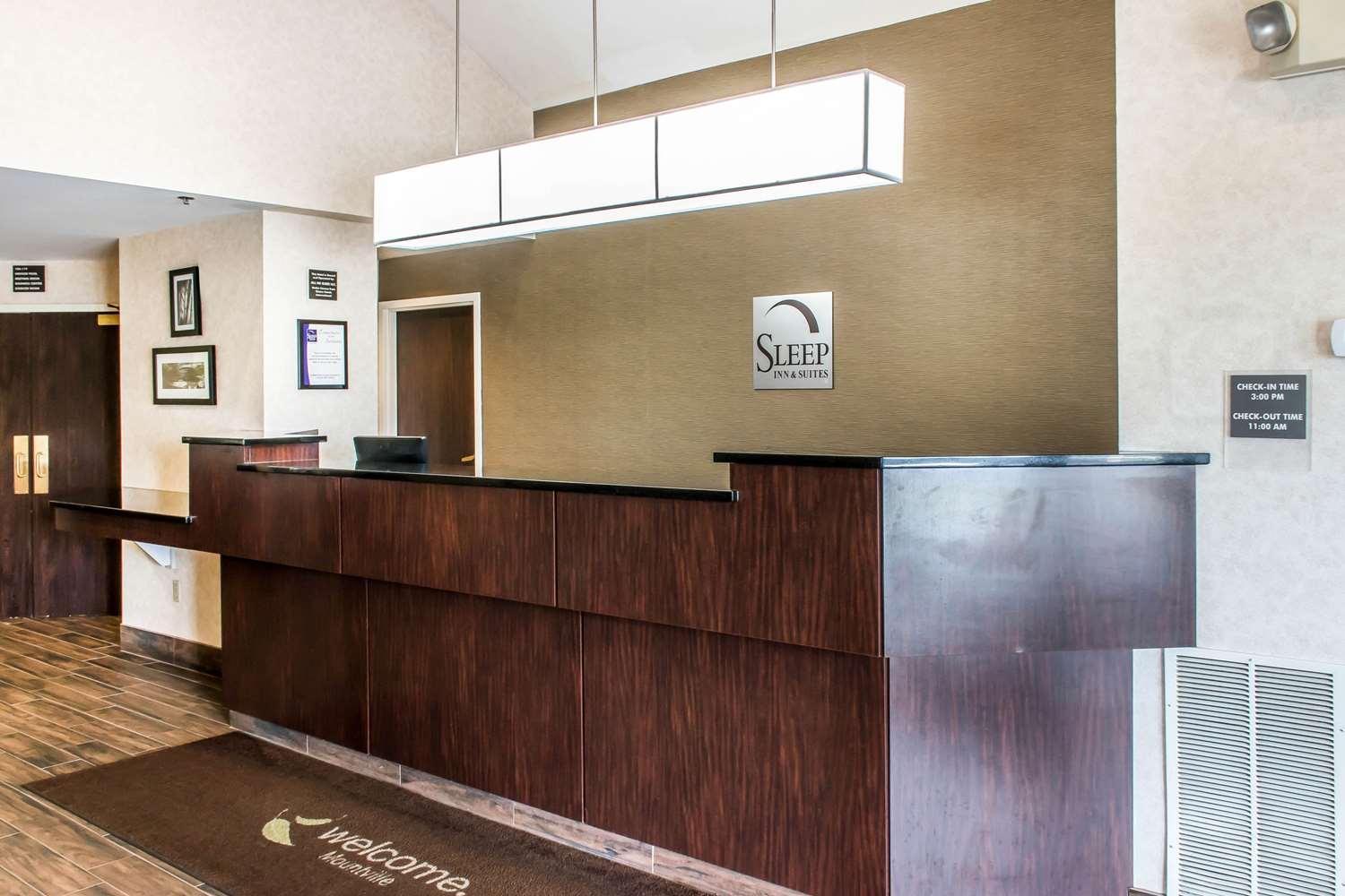 Sleep Inn & Suites of Lancaster County 5/35