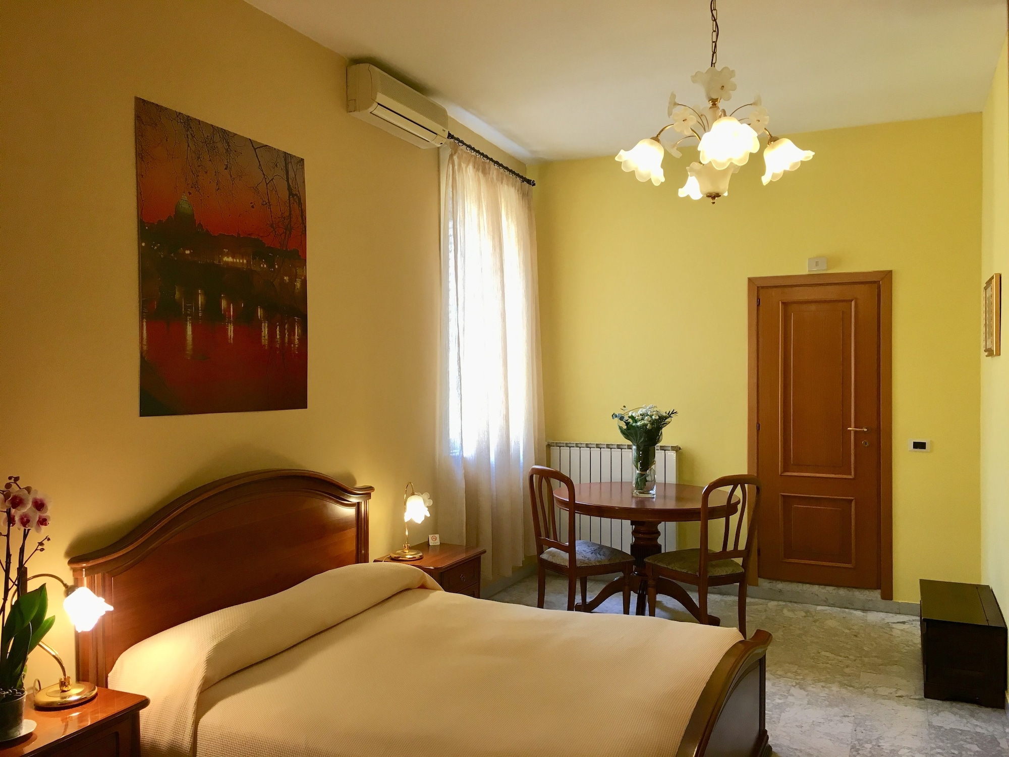 ROOM, DOUBLE BED, PRIVATE BATHROOM