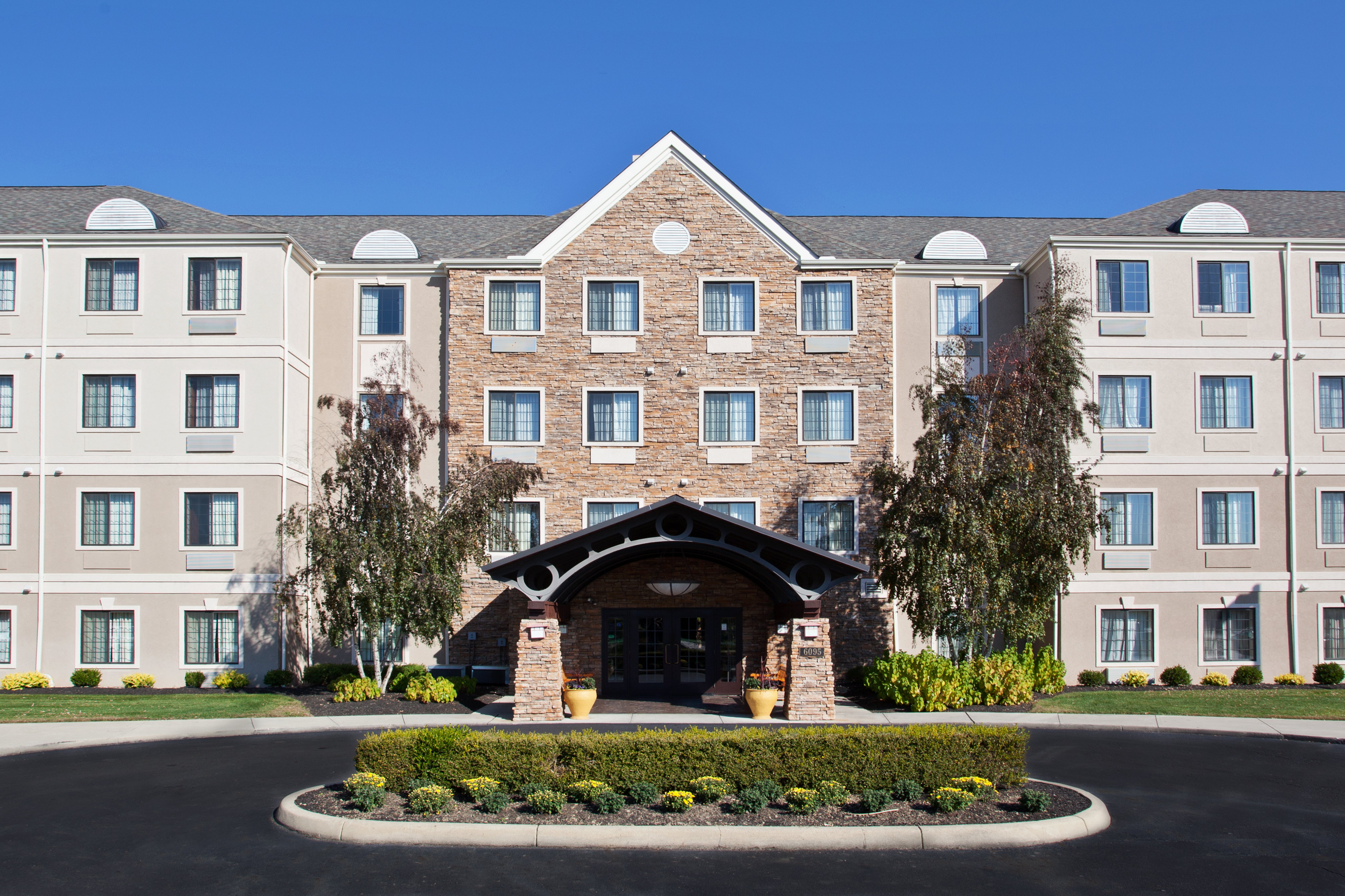 Staybridge Suites Columbus-Dublin 75/80