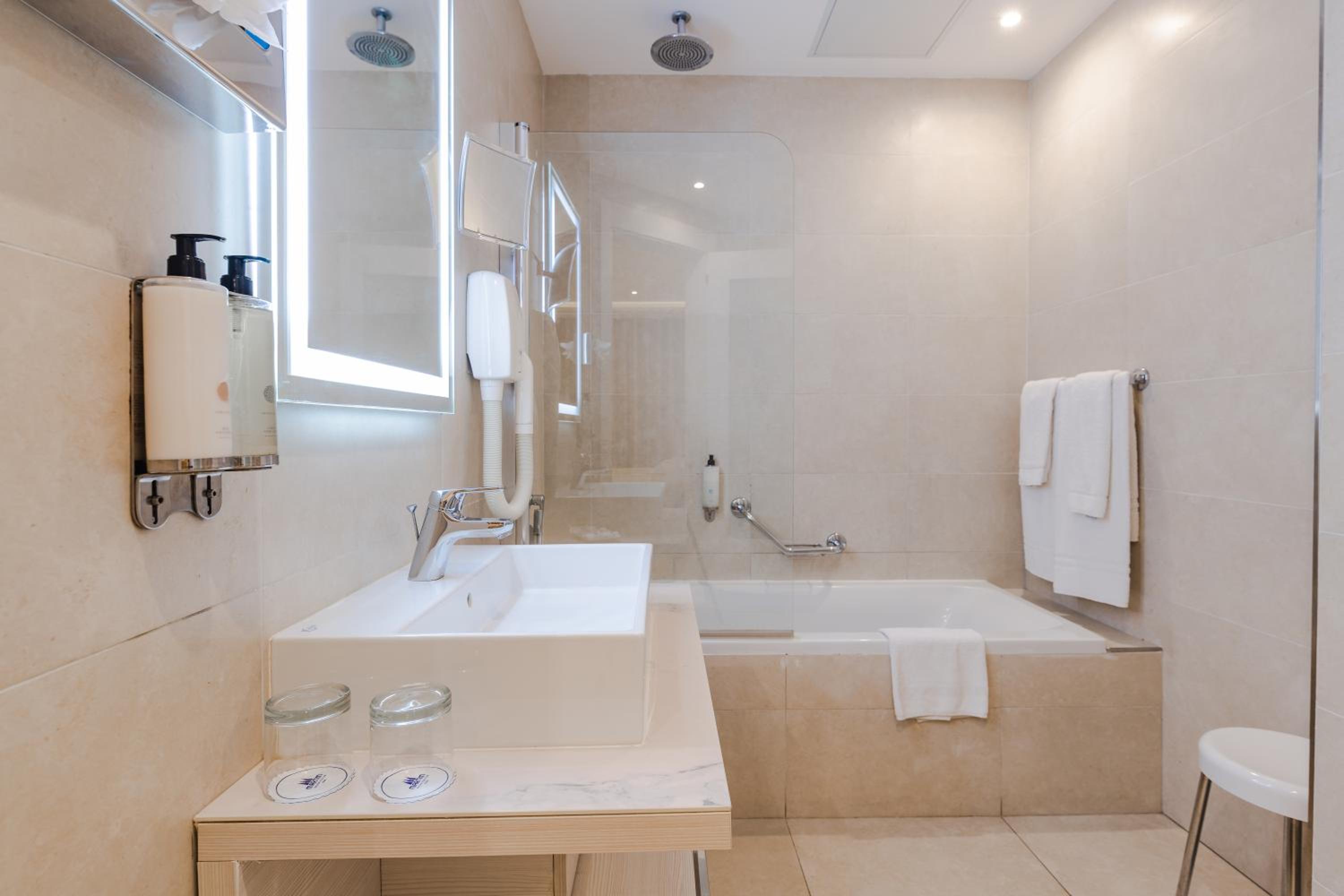 جناح جونيور ديلوكس، Maritim Antonine Hotel and Spa Malta 10/10