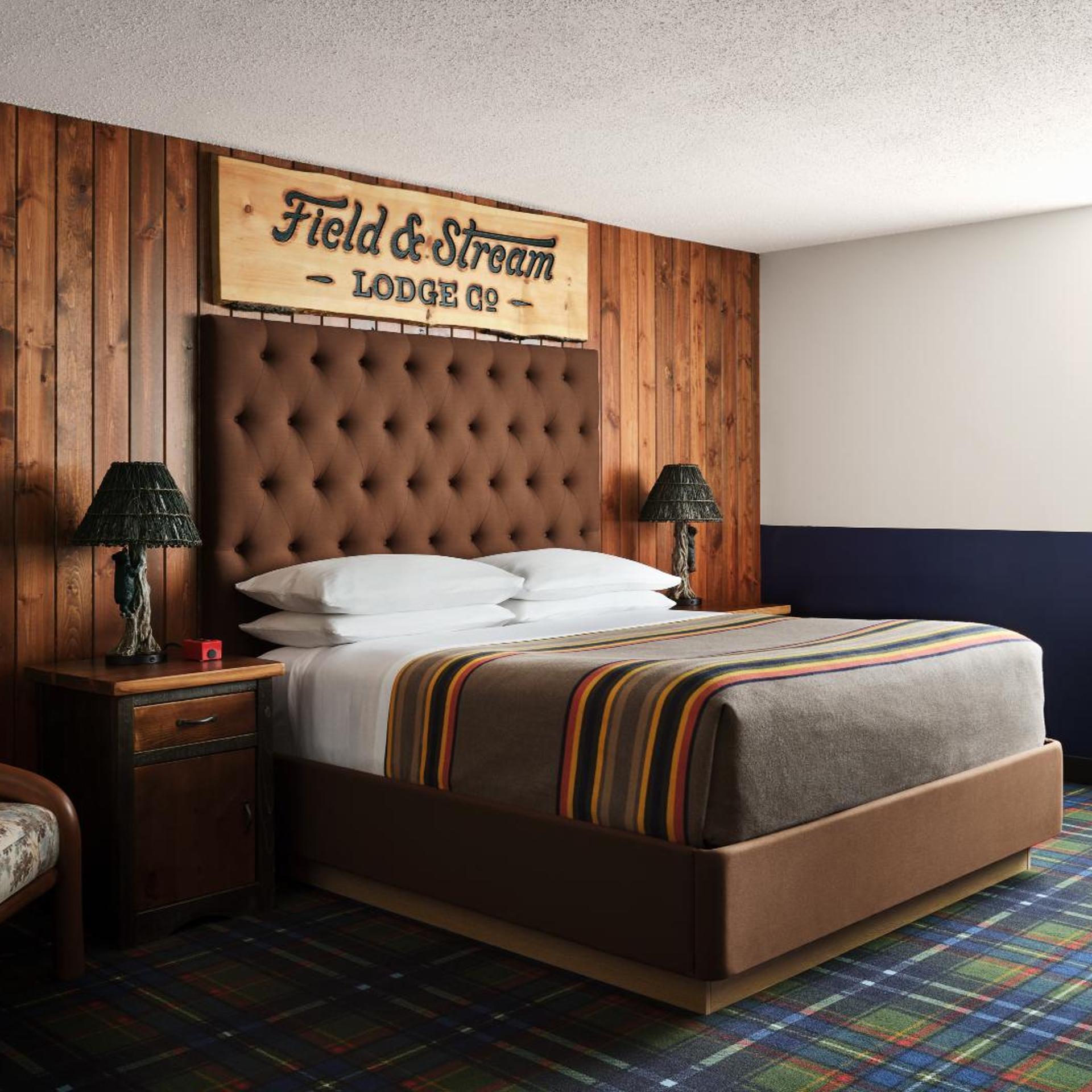 Mountain, Suite, King Bed