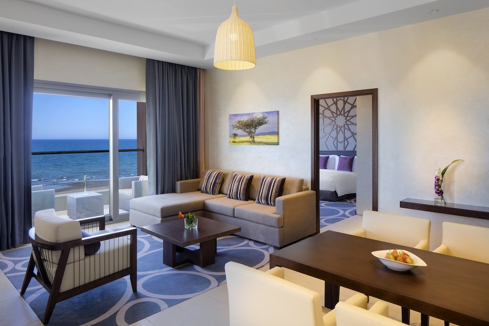 RADISSON BLU HOTEL, SOHAR 44/72