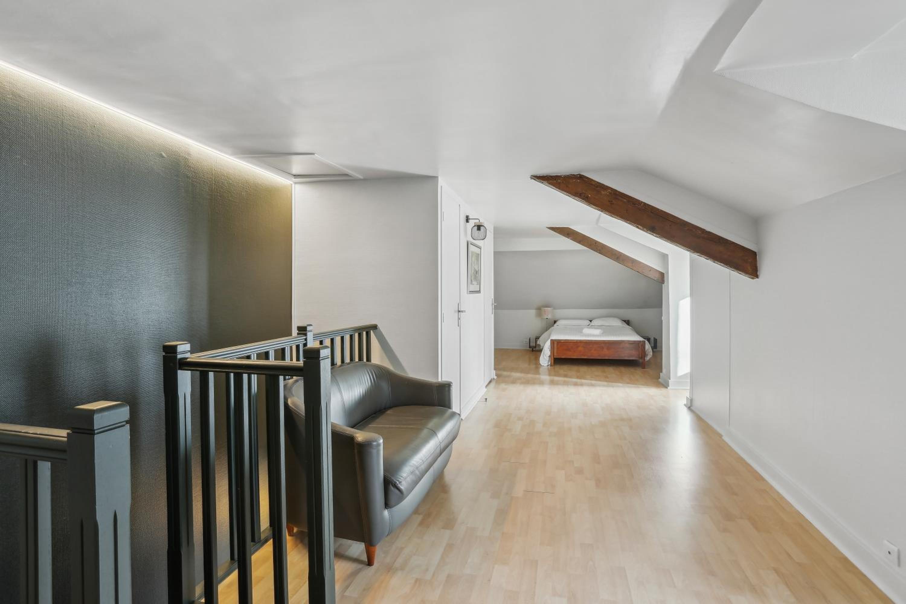 Hotel Robespierre ex Ideal Hotel 4/16