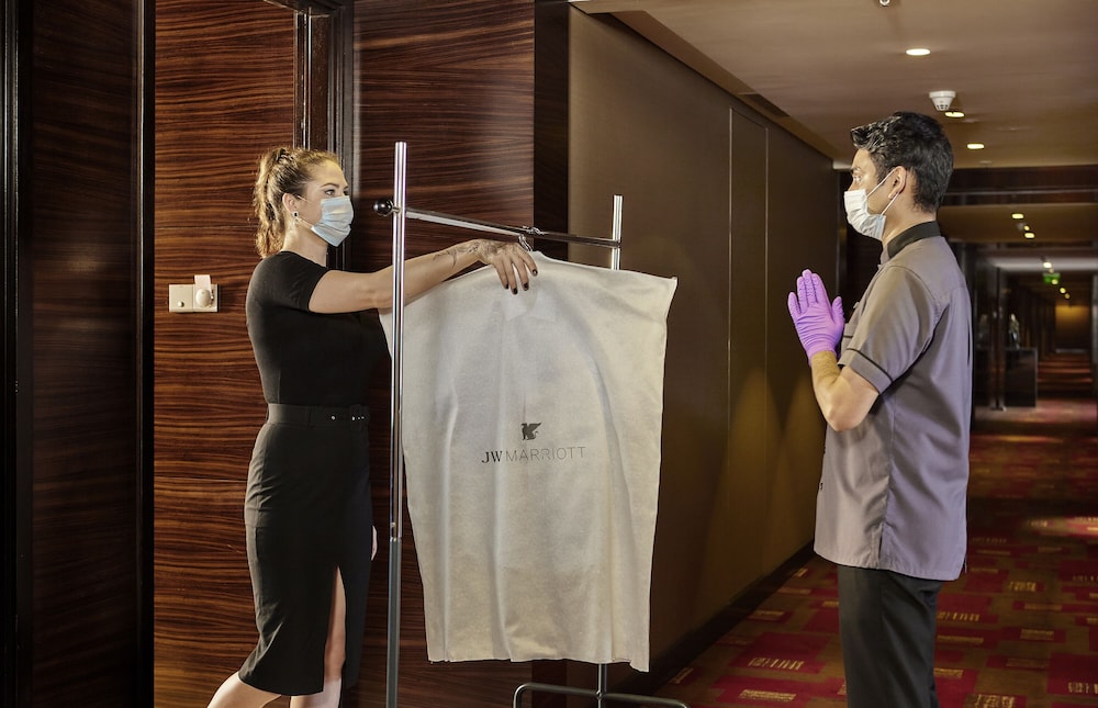 Jw Marriott Hotel Pune 24/60