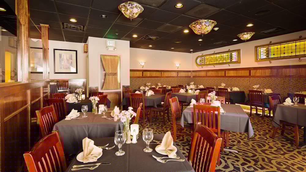 Best Western The Inn At The Fairgrounds 40/54