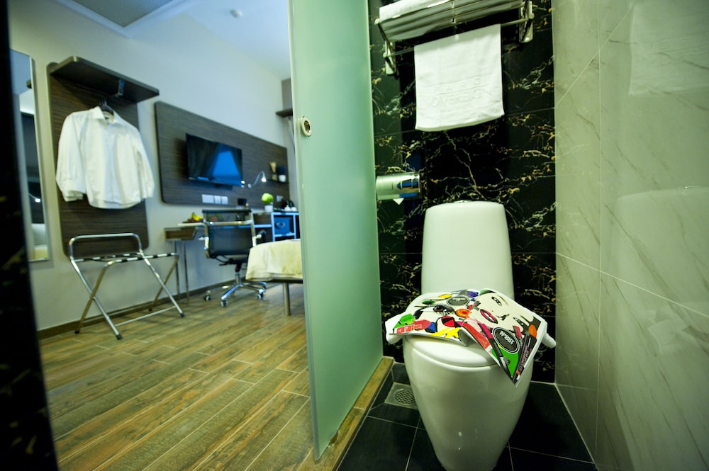 Mercure Singapore Tyrwhitt 62/78