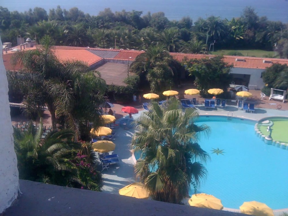 Marina Club 42/50