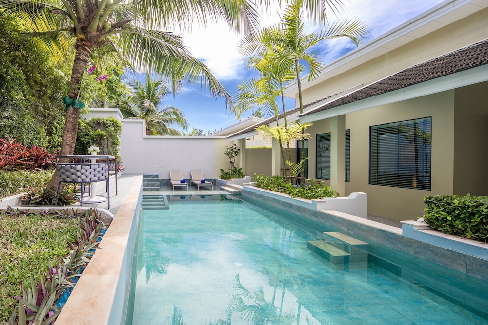 Craft Resort & Villas 58/69