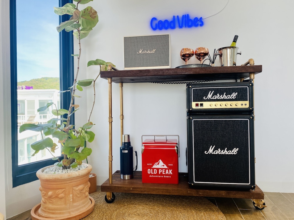 Minimi Inn - Sailrock Beach House 5/66