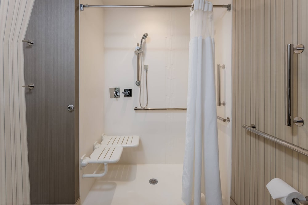 Courtyard by Marriott Asheville Biltmore Village 10/57