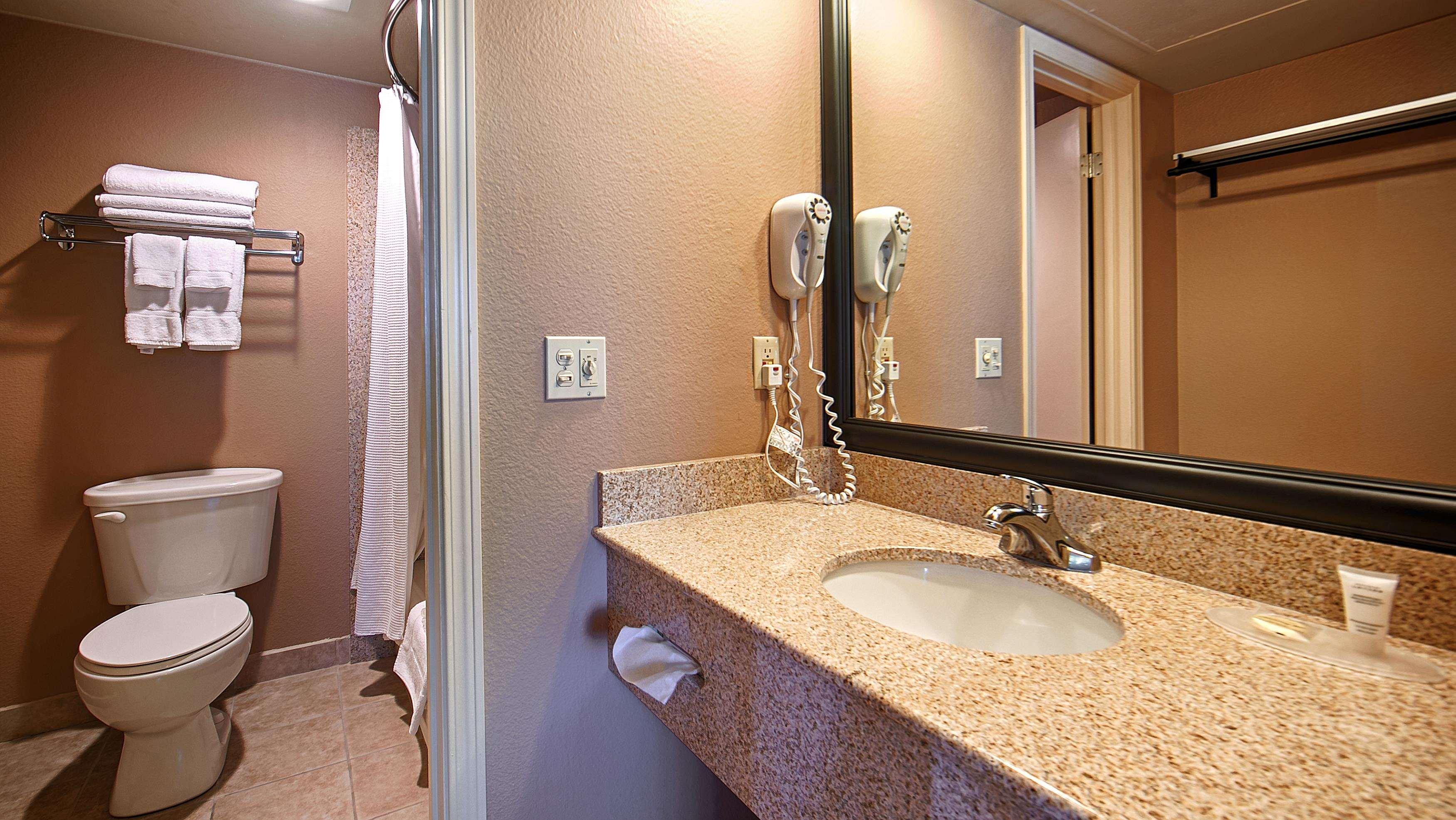 غرفة، Best Western Vista Inn At The Airport 3/3