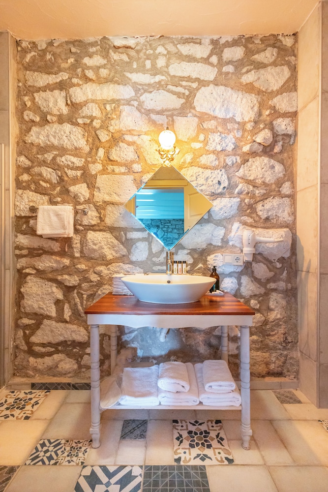 Alacati Eski Ev Hotel 24/38