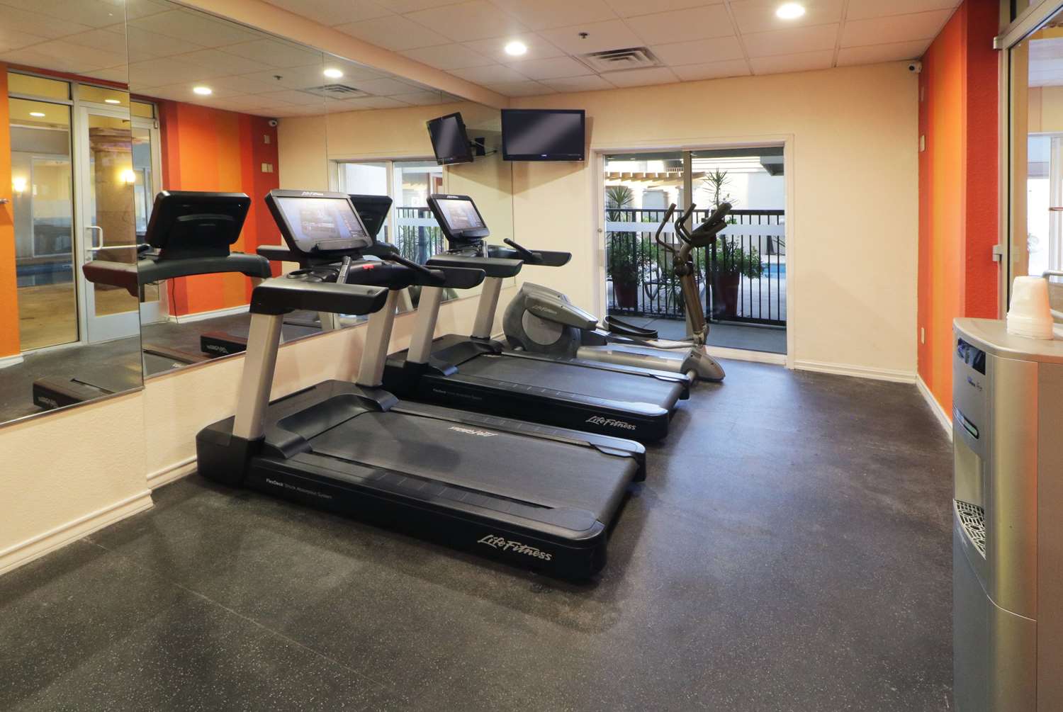 Wyndham Garden Mcallen At La Plaza Mall 34/61