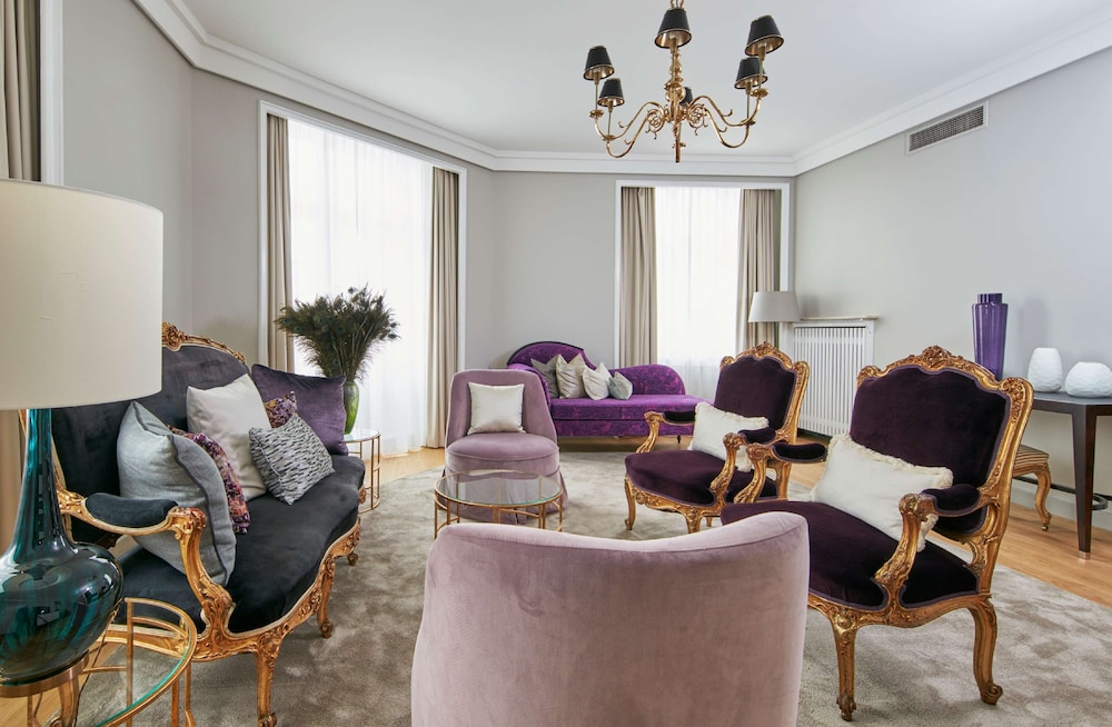 Grand Hotel Oslo by Scandic 64/83