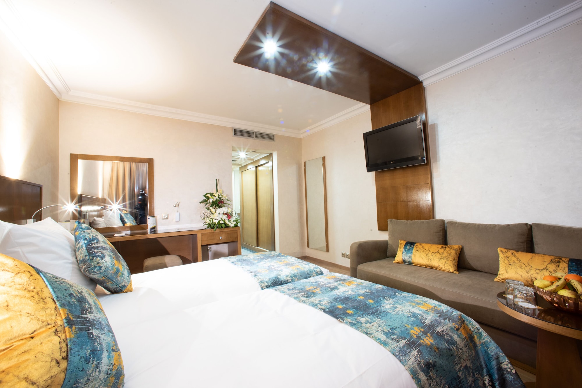 غرفة قياسية بسريرين منفصلين بإطلالة على الشاطئ مع أريكة، Argana Hotel 8/10