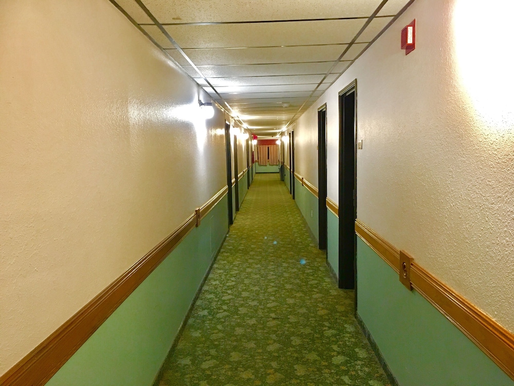 Select Inn Breckenridge 35/50