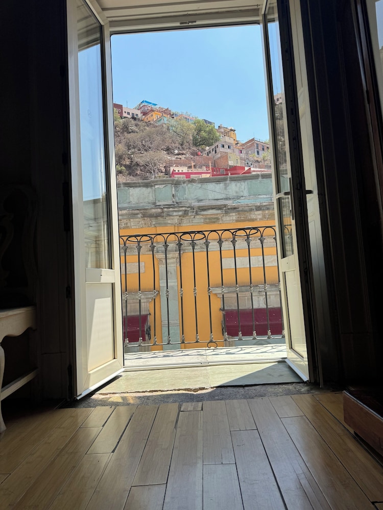 Hotel Mansion Von Humboldt 41/58