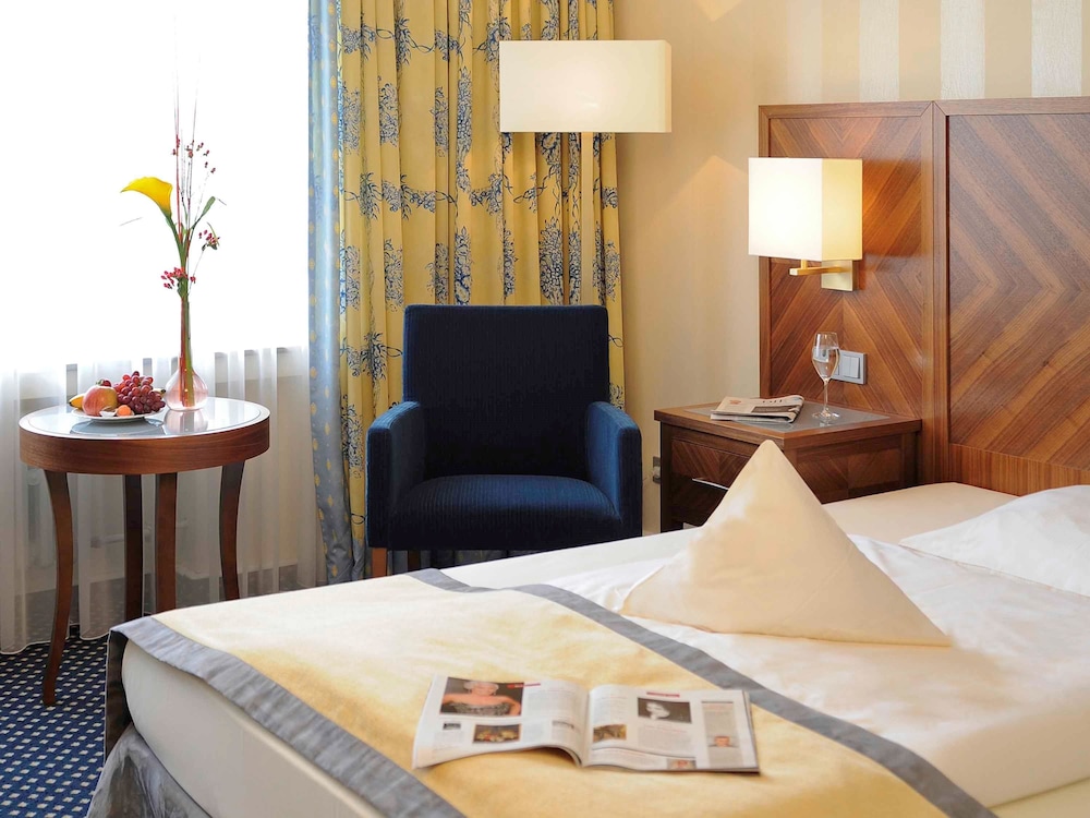 Hotel Krefelder Hof 13/39