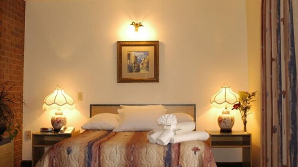 Motel Du Chevalier 29/37