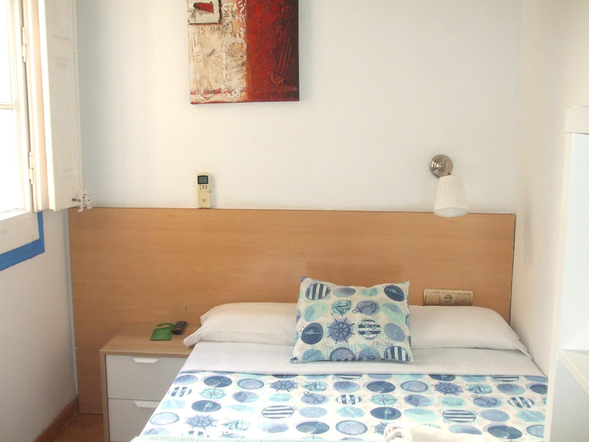 Hostal Felipe Ii 15/24
