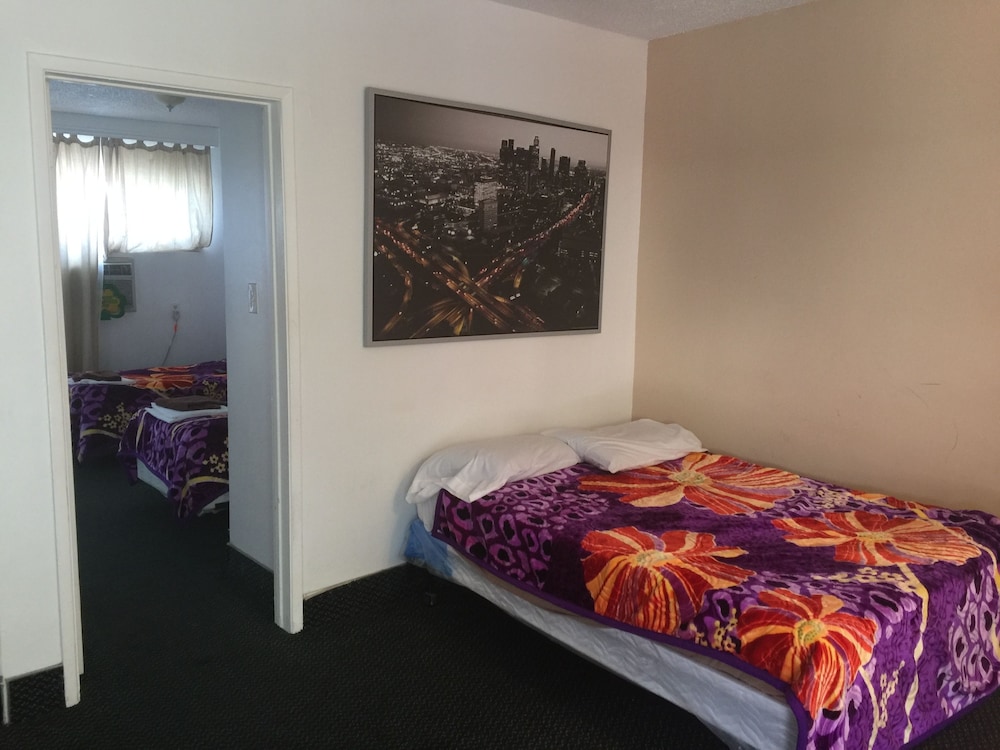 Tradewinds Allsuites Hotel 10/33