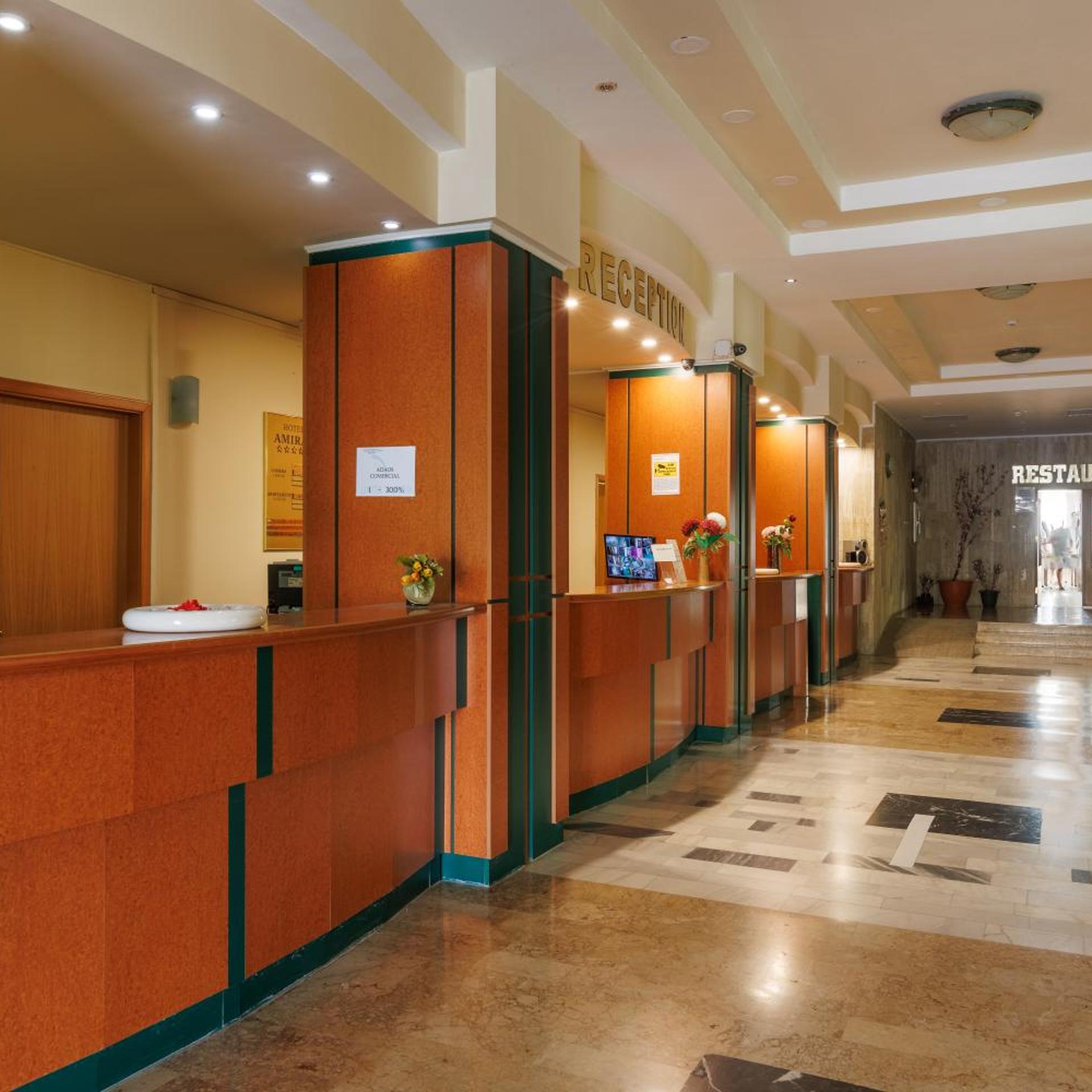 Amiral Hotel 10/55