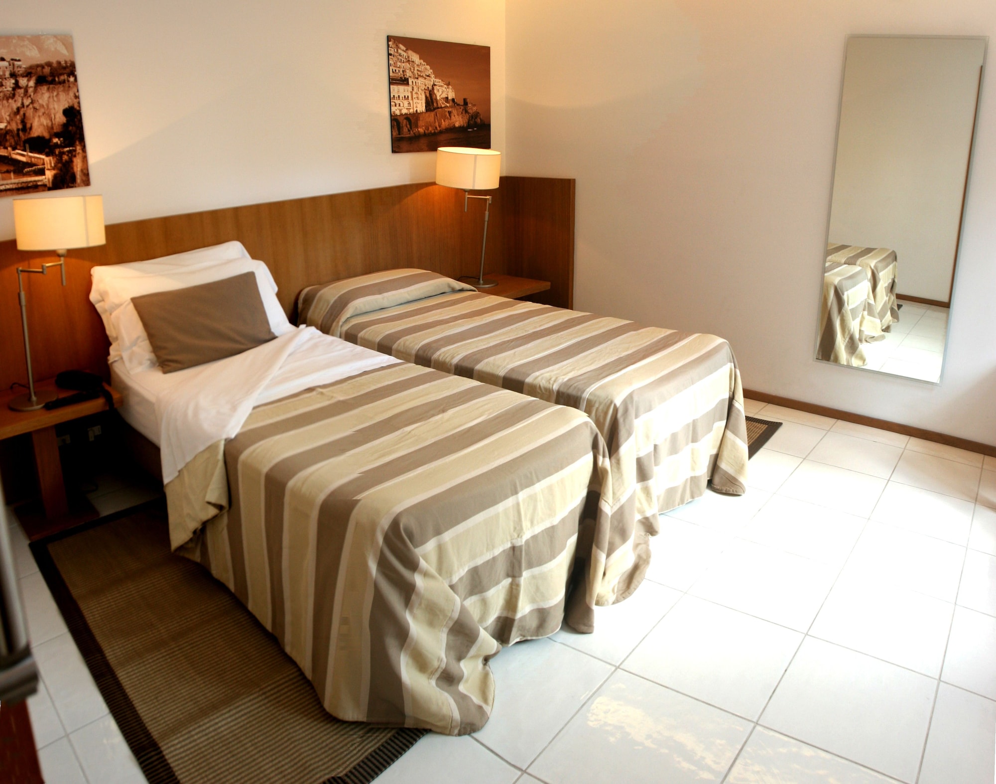 1 BEDROOM, DELUXE, APARTMENT