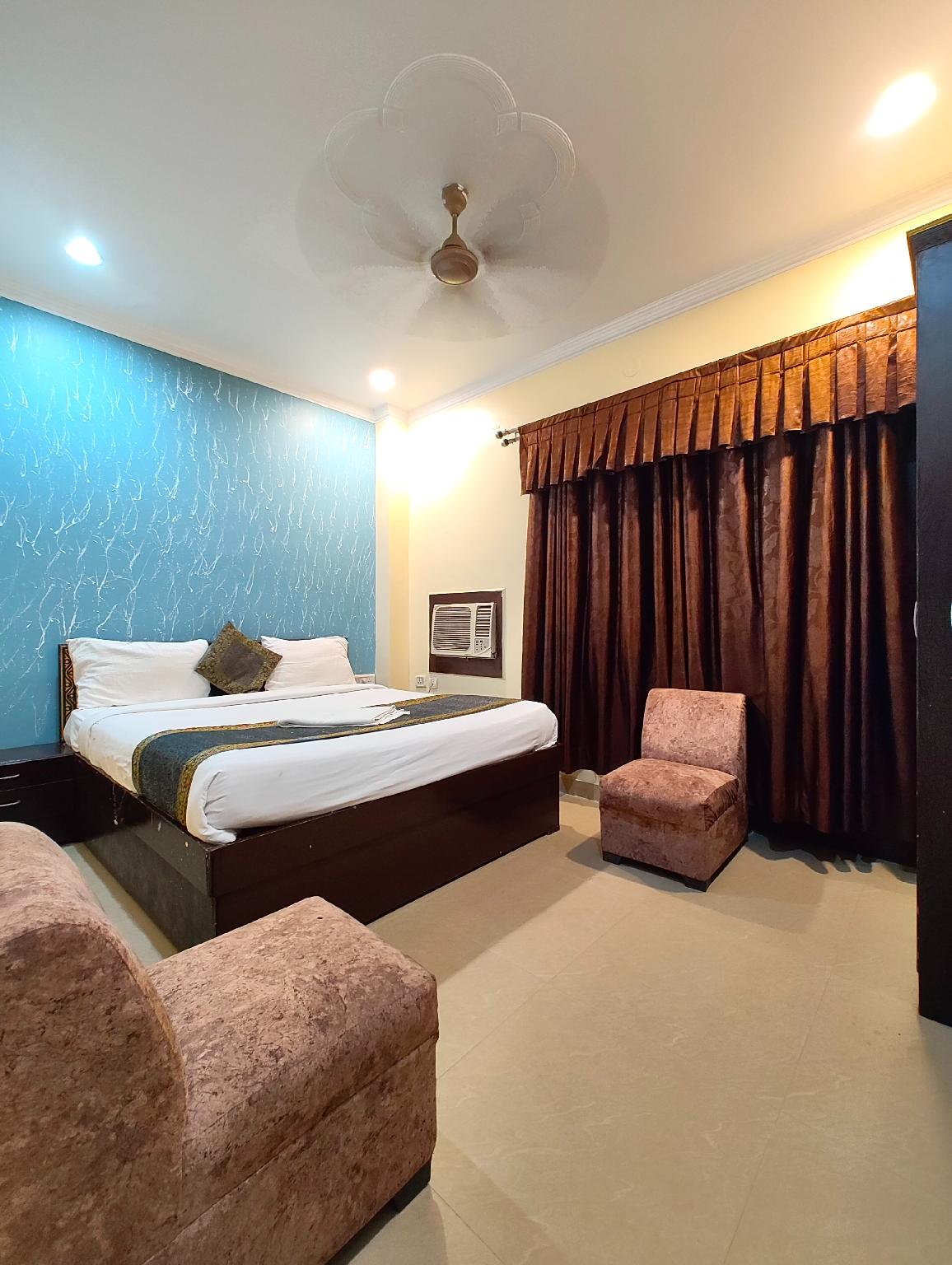 Oyo 2065 Hotel Ashoka Grand 21/34