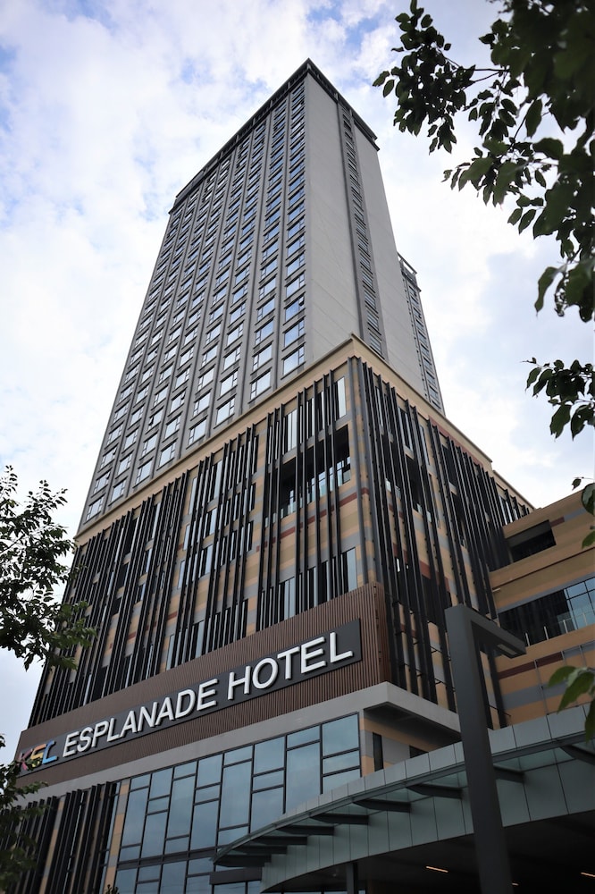KSL Esplanade Hotel in KLANG