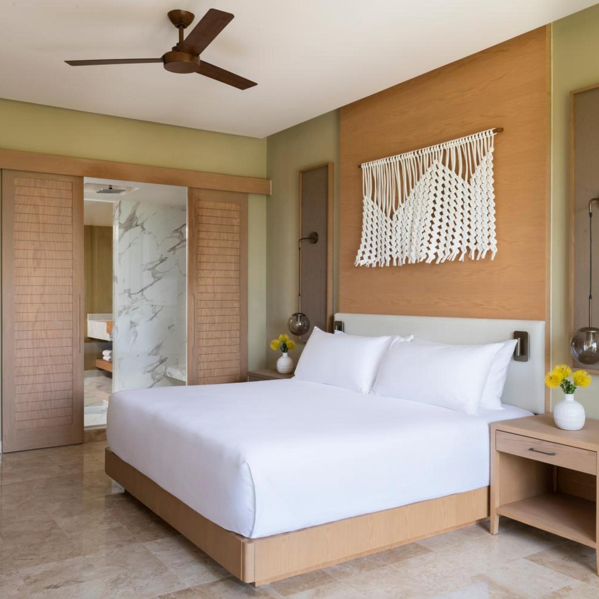 Junior Suite, King Bed, Ocean Front, Private Pool