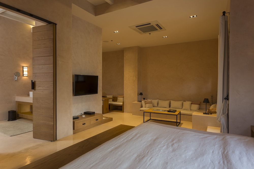 Town Square Suites By Toscana Valley 30/50