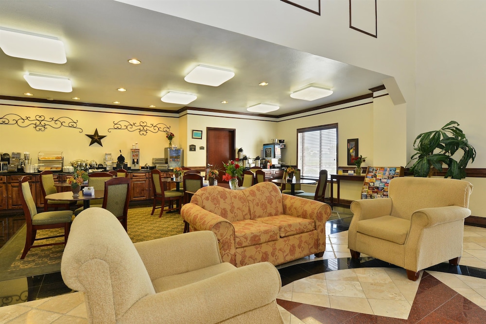 Best Western Lone Star Inn 23/30